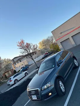 2011 Audi Q5 2.0T Quattro Premium