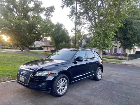 2011 Audi Q5 2.0T Quattro Premium