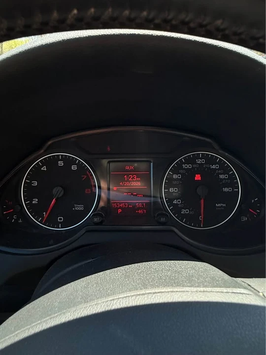 2011 Audi 8R Q5 - Image 2 of 10