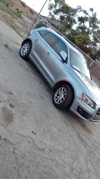 2011 Audi Q5 2.0T Quattro Premium