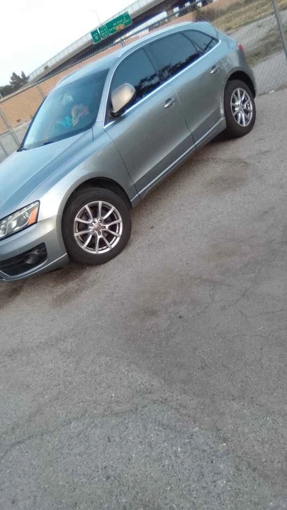 2011 Audi 8R Q5 - Image 2 of 2