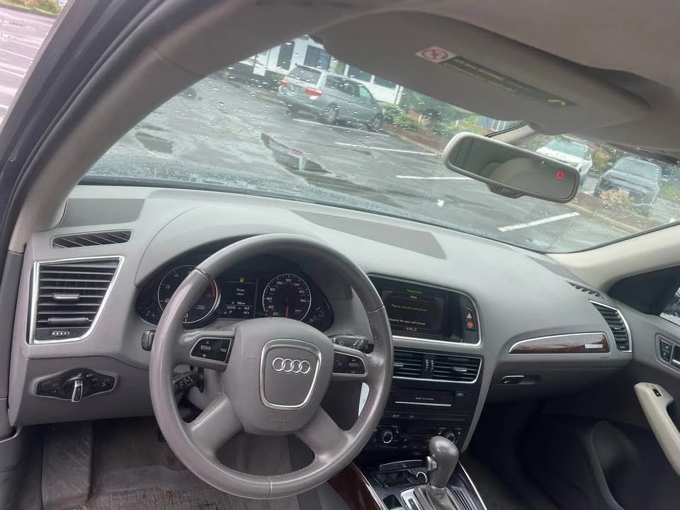 2011 Audi 8R Q5 - Image 10 of 10