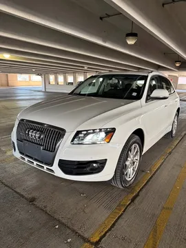 2011 Audi Q5 2.0T Quattro Premium