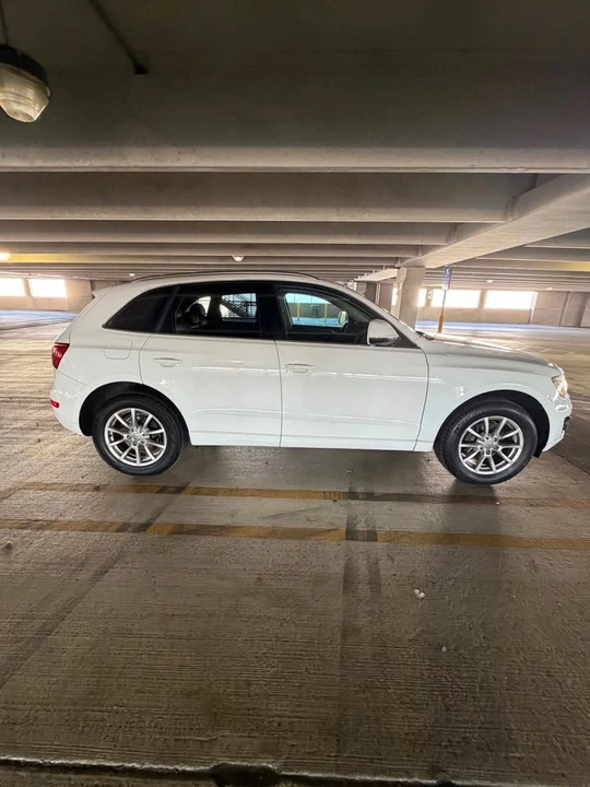 2011 Audi 8R Q5 - Image 4 of 17