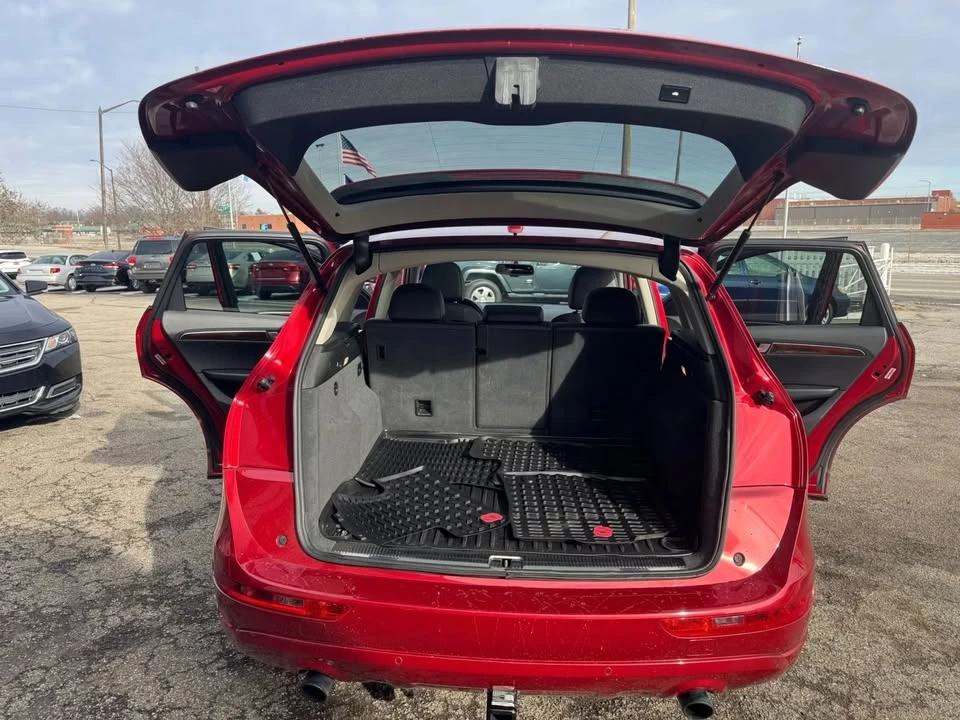 2011 Audi 8R Q5 - Image 11 of 17