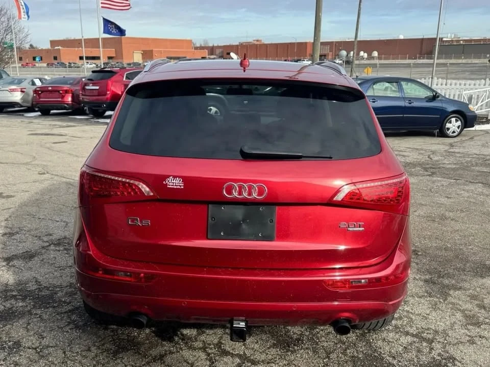 2011 Audi 8R Q5 - Image 8 of 17
