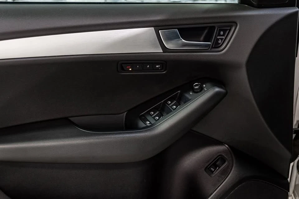 2011 Audi 8R Q5 - Image 17 of 18