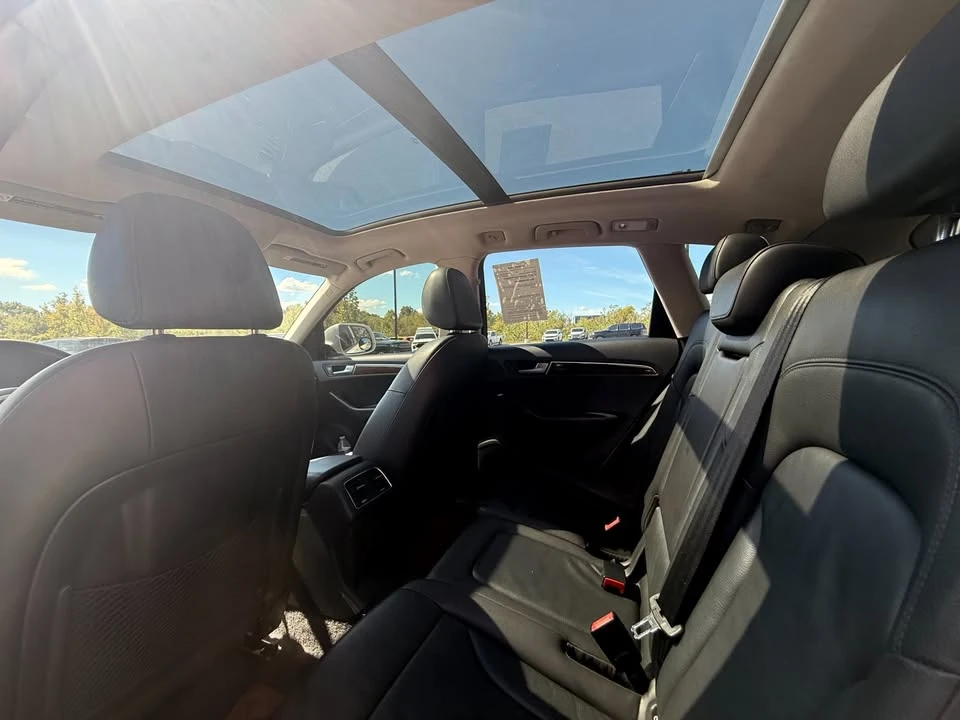 2011 Audi 8R Q5 - Image 11 of 12