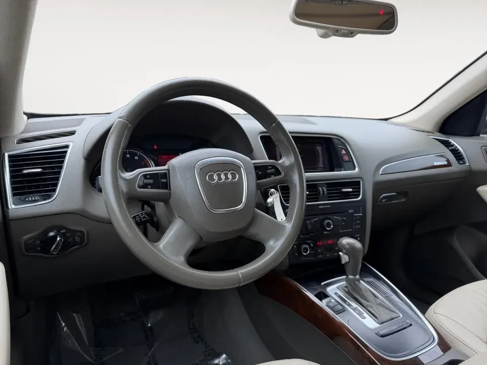 2011 Audi 8R Q5 - Image 8 of 11