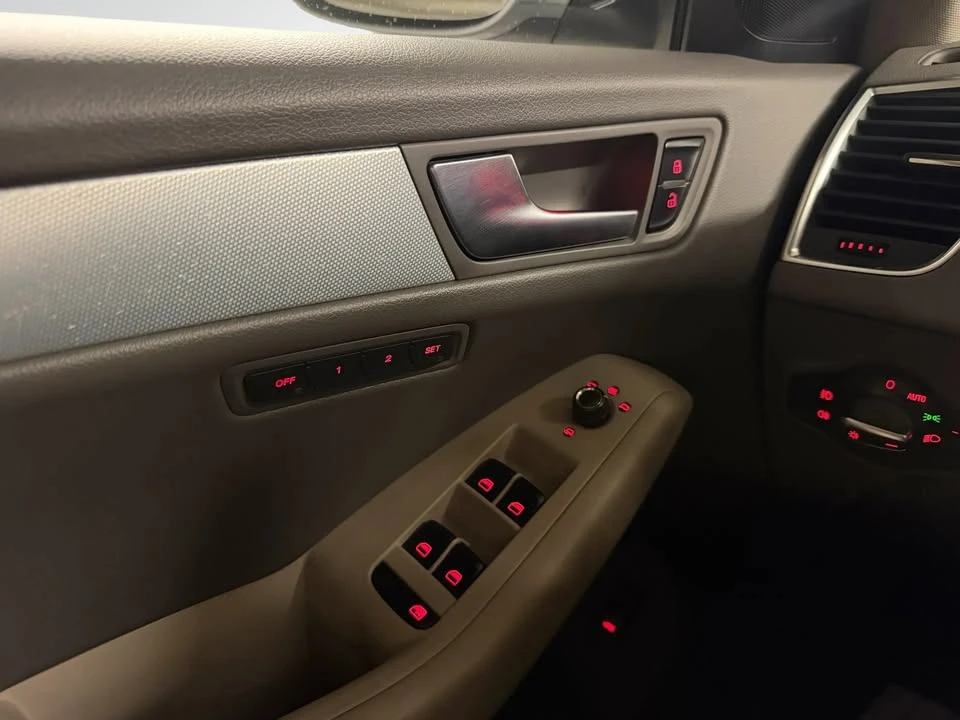 2011 Audi 8R Q5 - Image 15 of 20