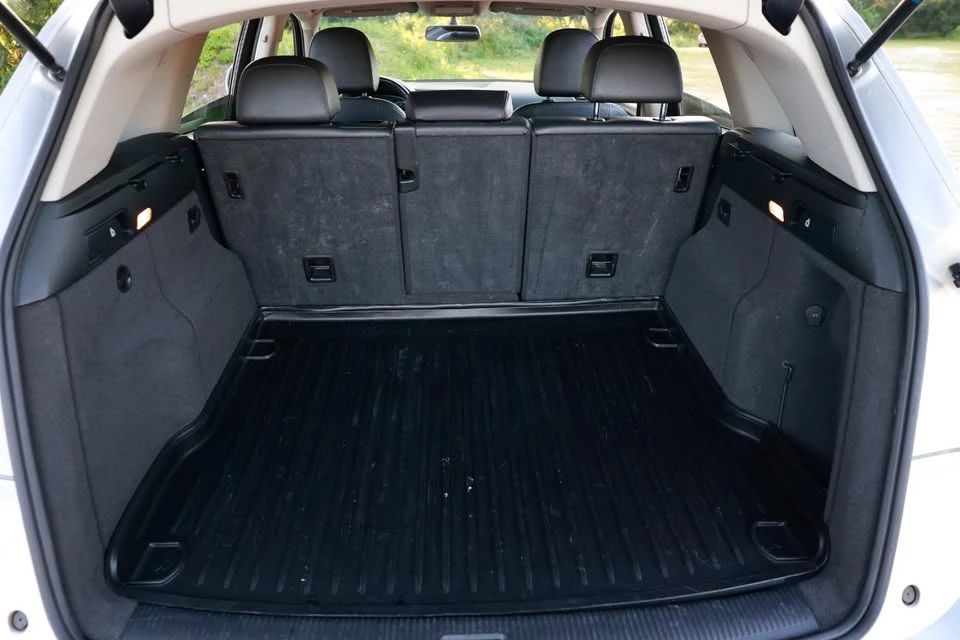 2011 Audi 8R Q5 - Image 11 of 11