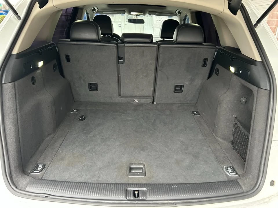 2011 Audi 8R Q5 - Image 17 of 18