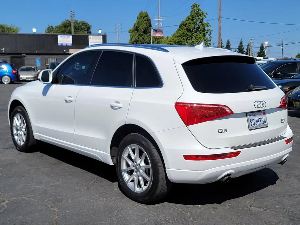 2011 Audi 8R Q5 - Image 3 of 16