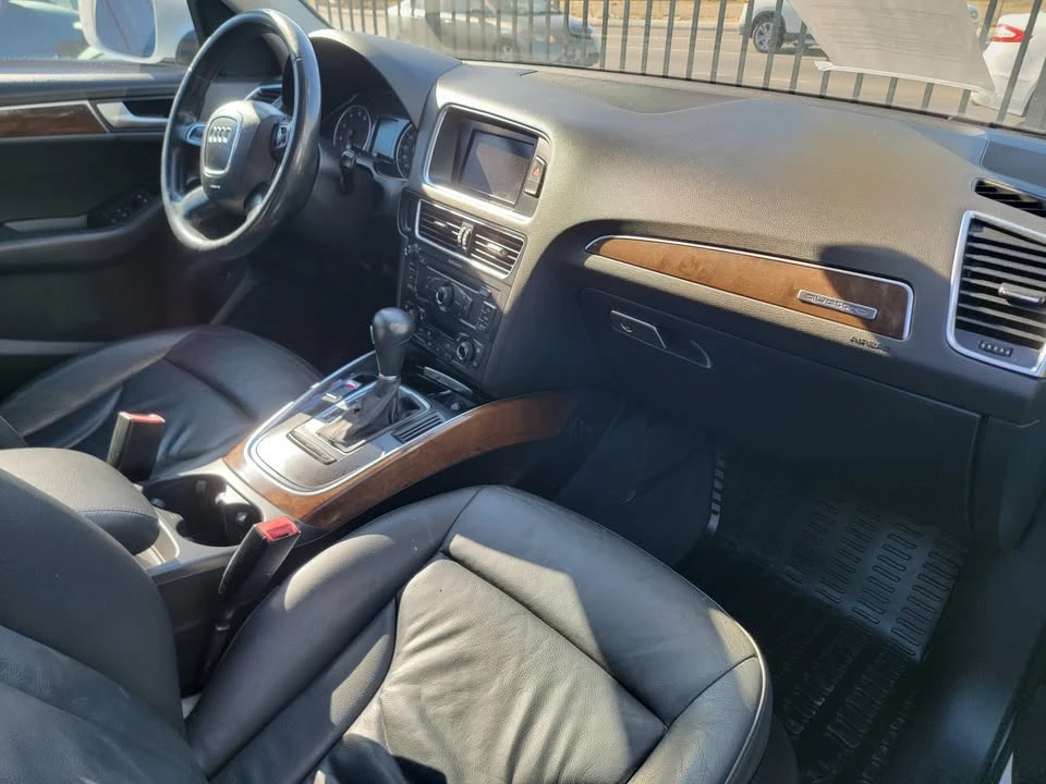 2011 Audi 8R Q5 - Image 12 of 16