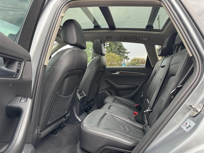 2011 Audi 8R Q5 - Image 13 of 20