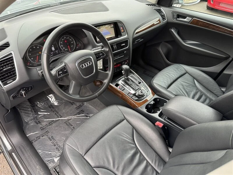 2011 Audi 8R Q5 - Image 2 of 20