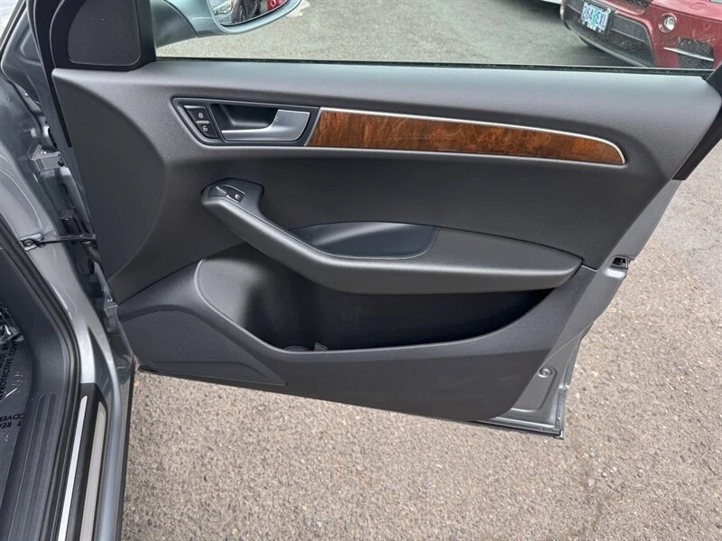 2011 Audi 8R Q5 - Image 20 of 20