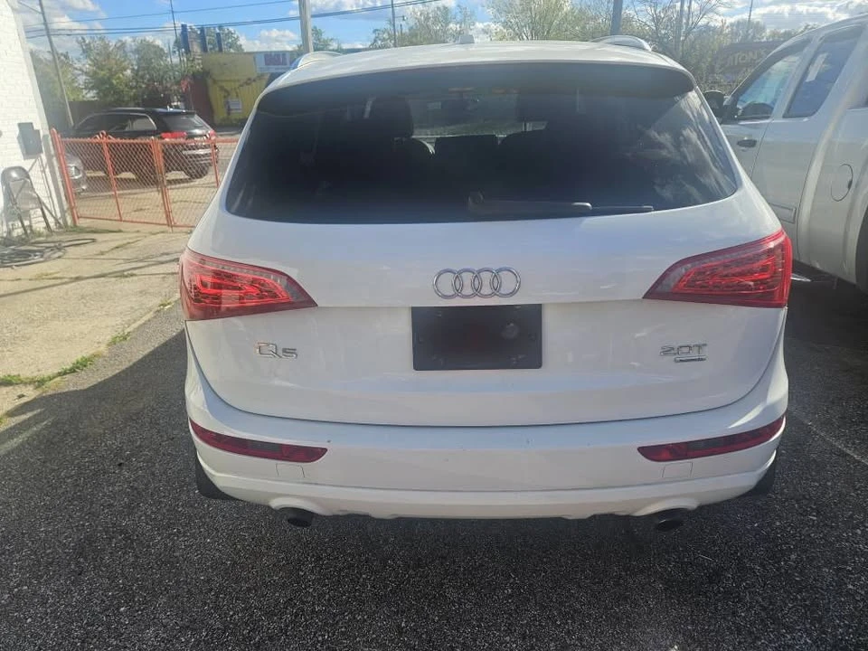 2011 Audi 8R Q5 - Image 6 of 10