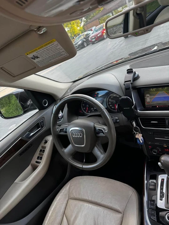 2011 Audi 8R Q5 - Image 6 of 15