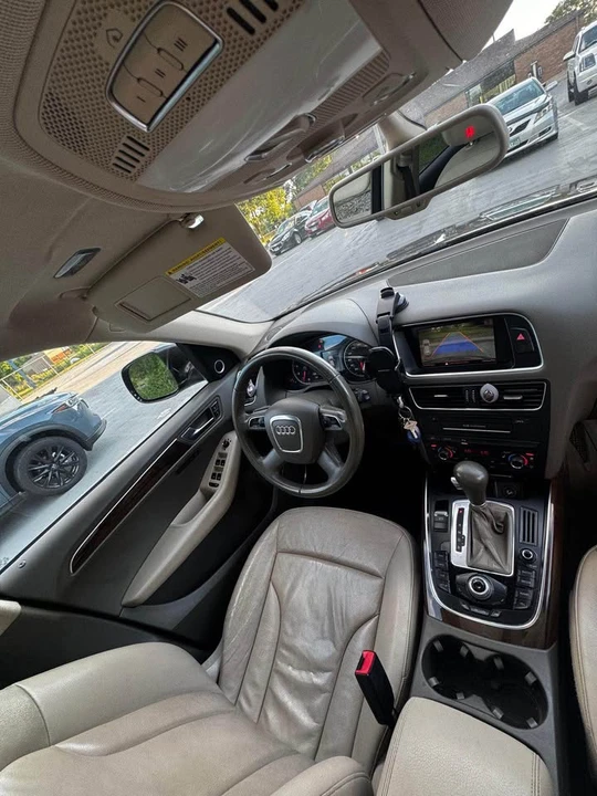 2011 Audi 8R Q5 - Image 4 of 15