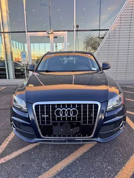 2011 Audi Q5 3.0T Prestige