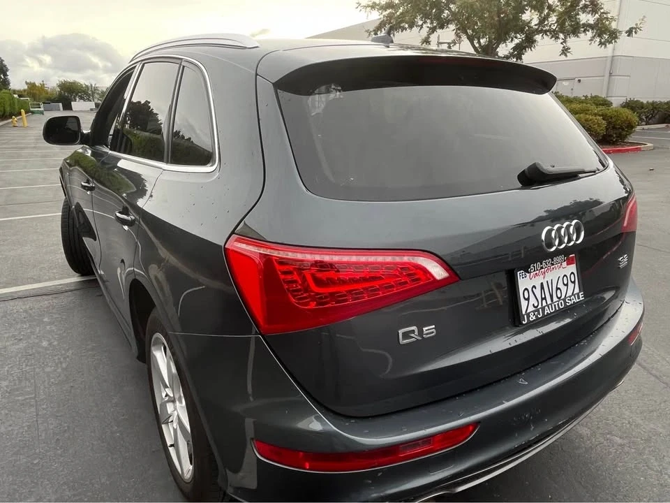 2011 Audi 8R Q5 - Image 7 of 20