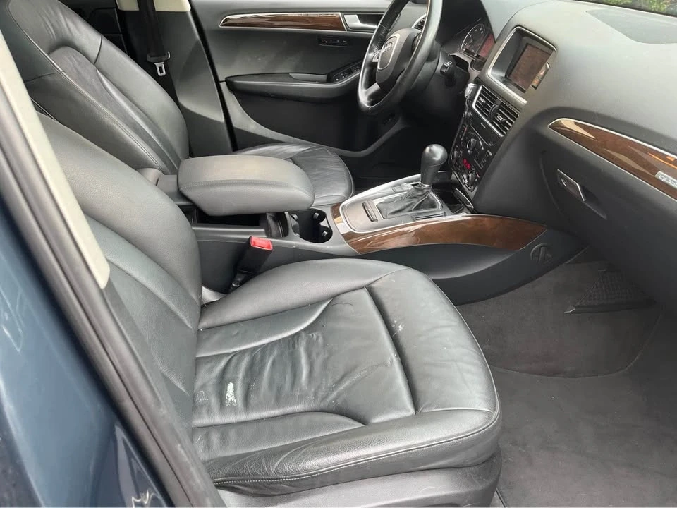 2011 Audi 8R Q5 - Image 9 of 20
