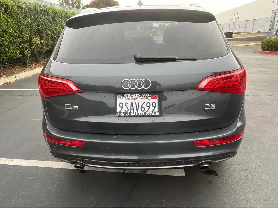 2011 Audi 8R Q5 - Image 6 of 20