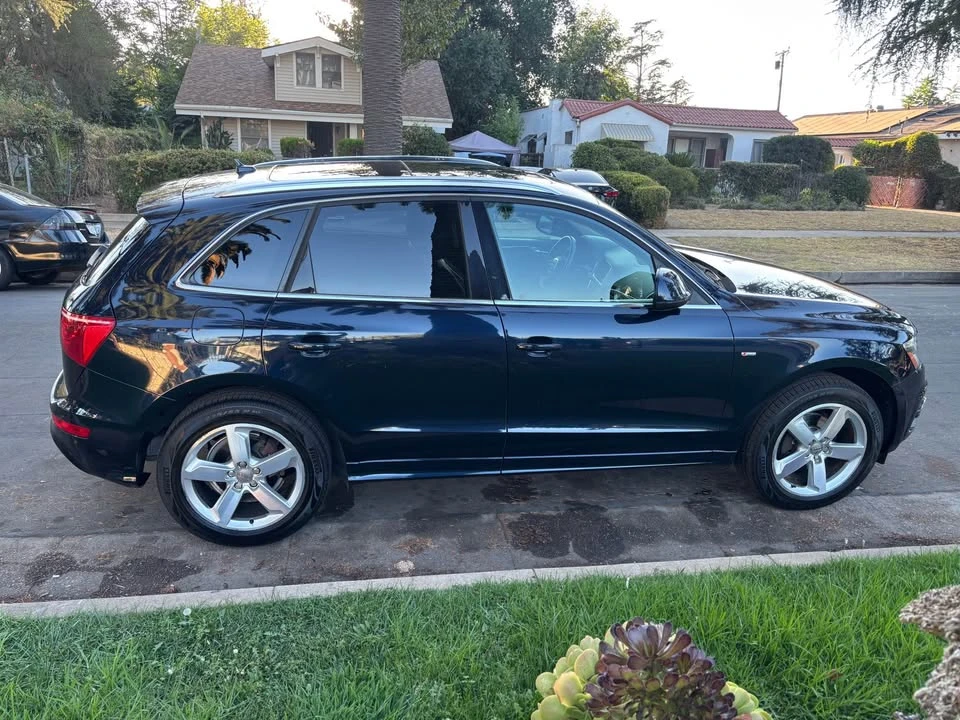 2011 Audi 8R Q5 - Image 6 of 15