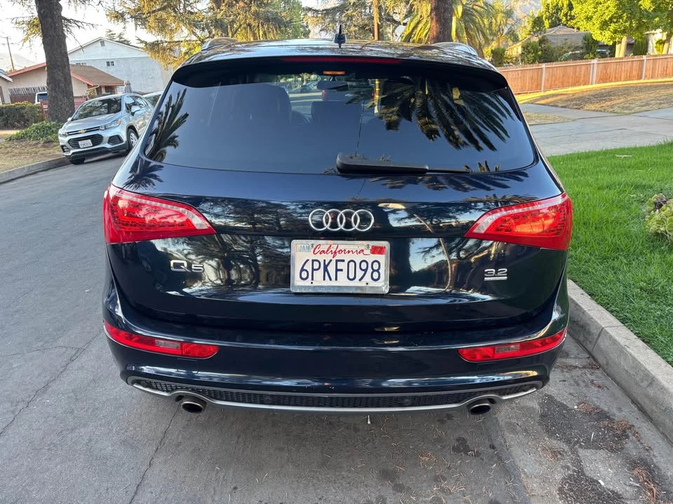 2011 Audi 8R Q5 - Image 4 of 15