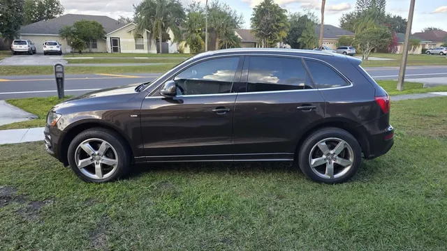 2011 Audi Q5 3.2 Quattro Premium Plus