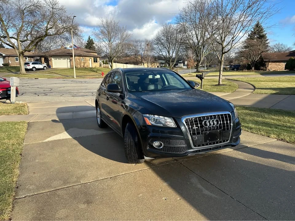 2011 Audi 8R Q5 - Image 2 of 7