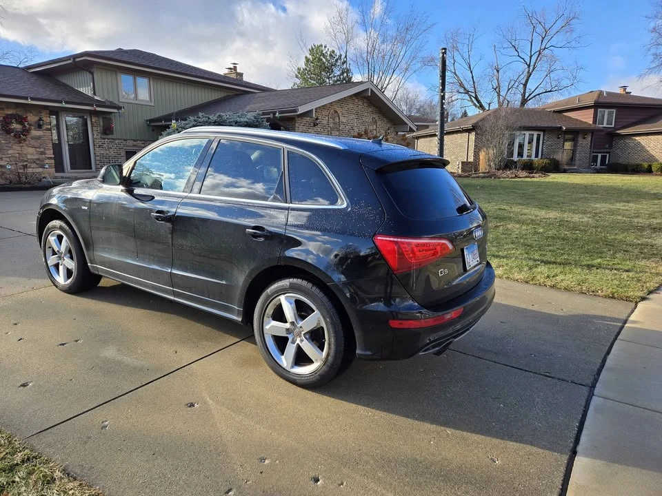 2011 Audi 8R Q5 - Image 3 of 10
