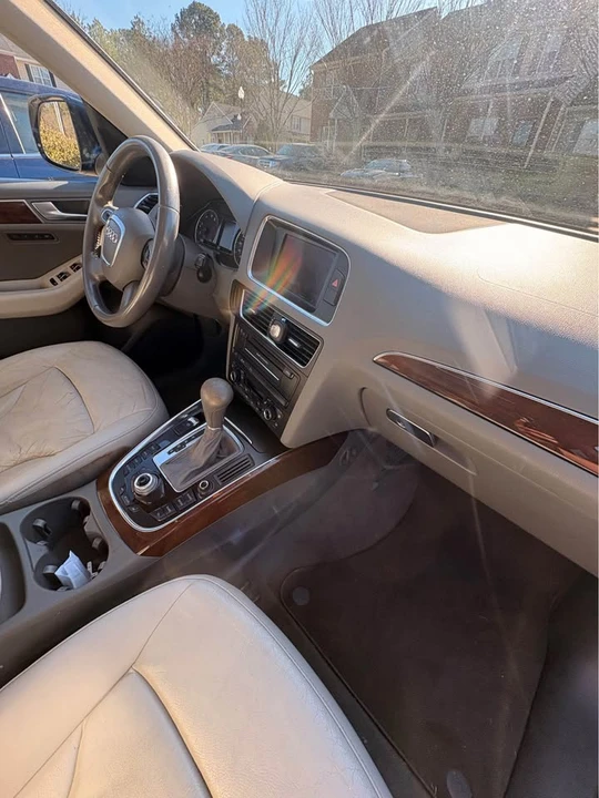 2011 Audi 8R Q5 - Image 11 of 12