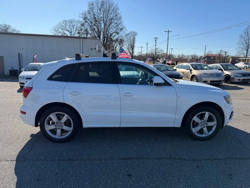 2011 Audi 8R Q5 - Image 4 of 19