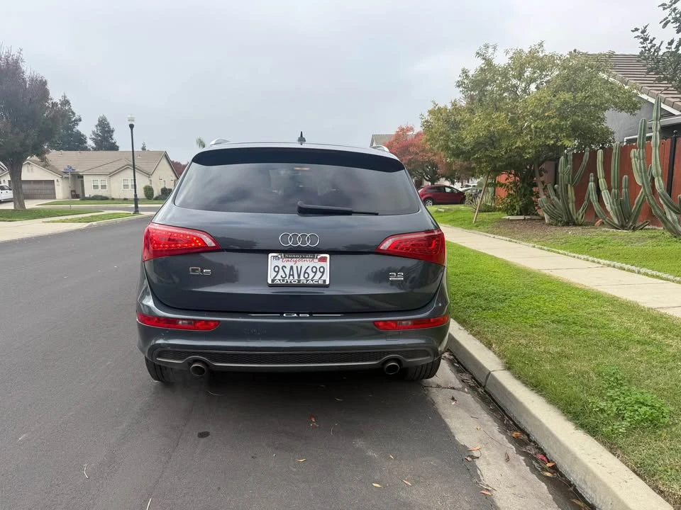 2011 Audi 8R Q5 - Image 7 of 18