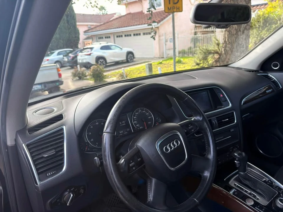 2011 Audi 8R Q5 - Image 5 of 8