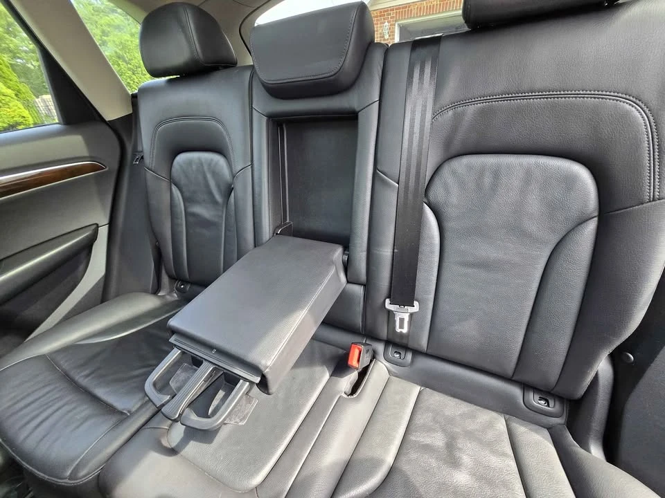 2011 Audi 8R Q5 - Image 7 of 17