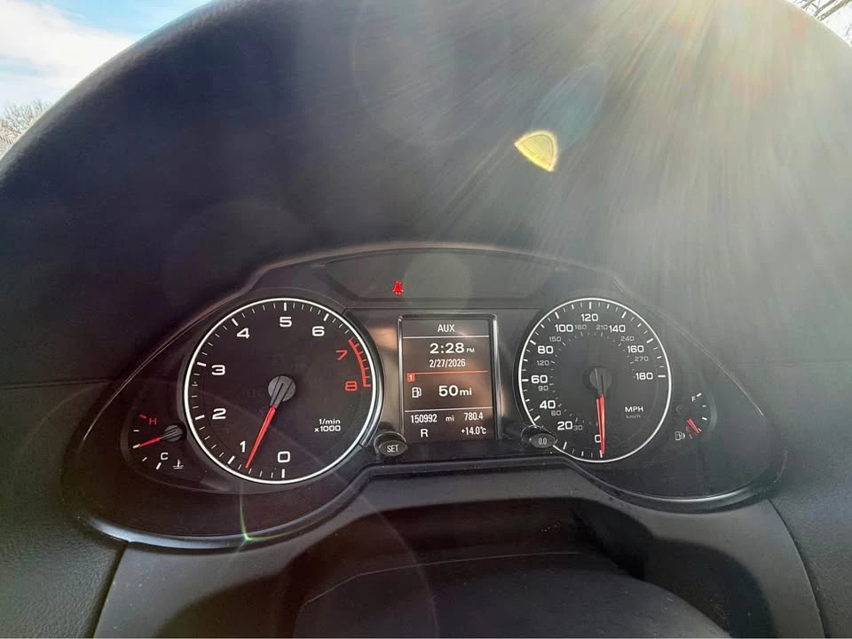 2011 Audi 8R Q5 - Image 11 of 12