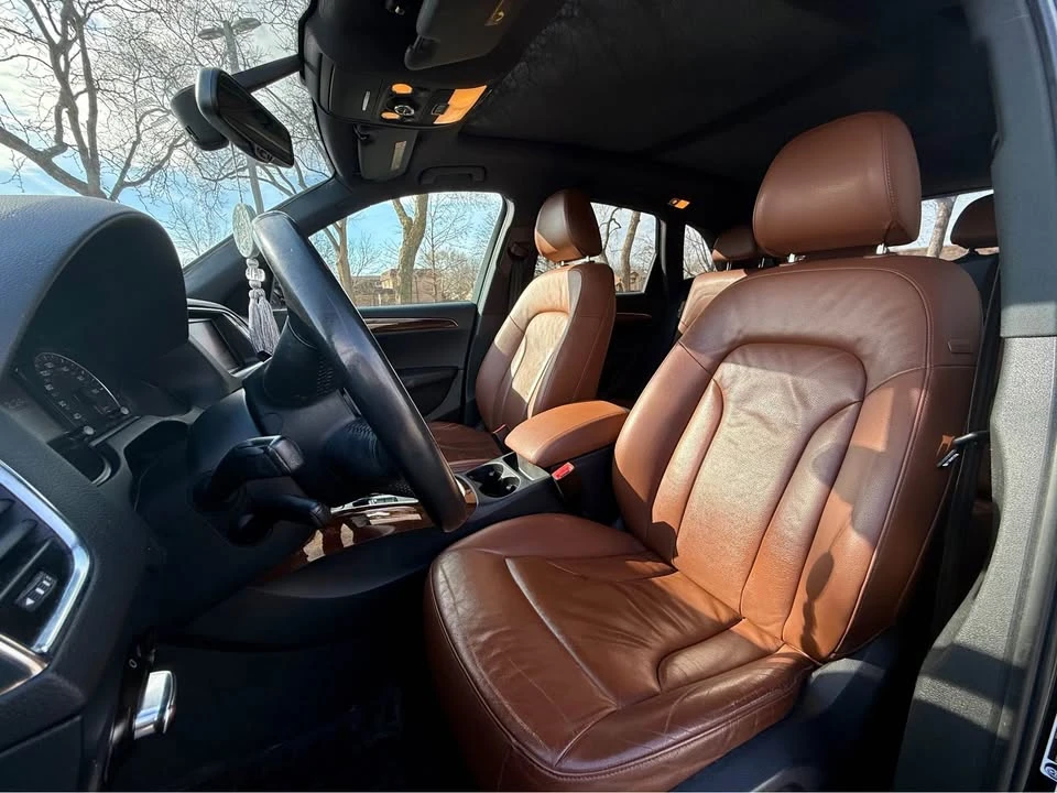 2011 Audi 8R Q5 - Image 8 of 12