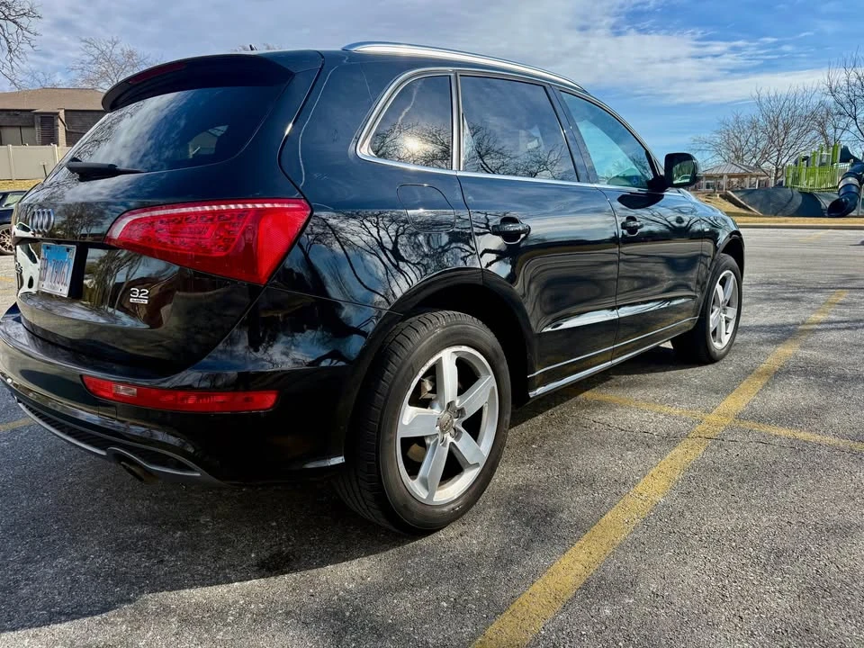 2011 Audi 8R Q5 - Image 3 of 12