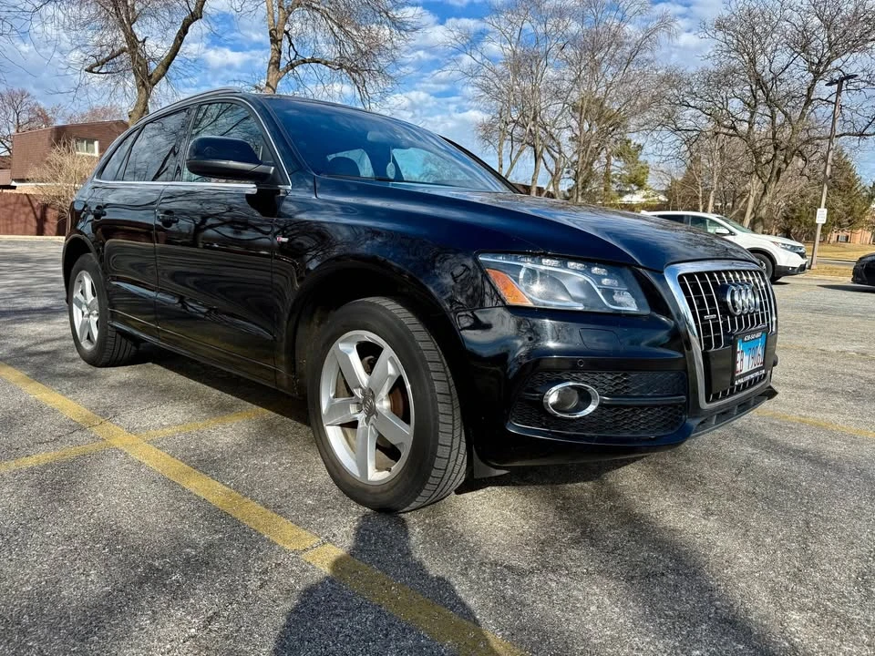 2011 Audi 8R Q5 - Image 2 of 12