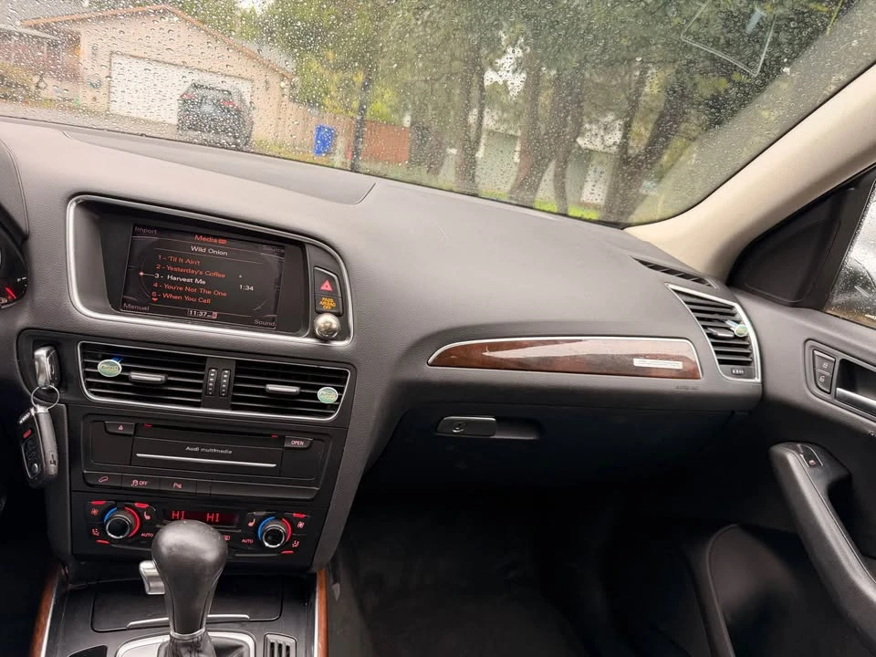 2011 Audi 8R Q5 - Image 11 of 18