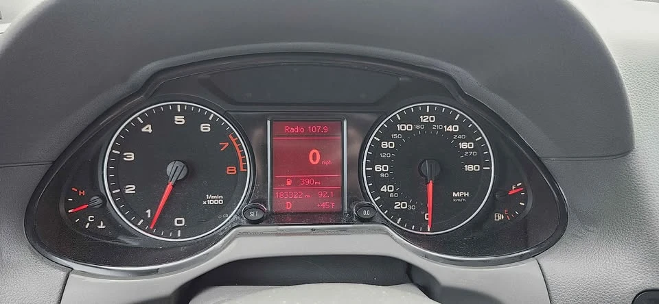 2011 Audi 8R Q5 - Image 7 of 7