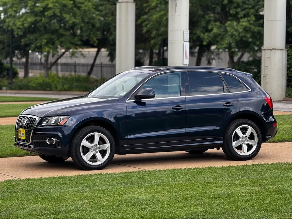2011 Audi 8R Q5 - Image 3 of 16