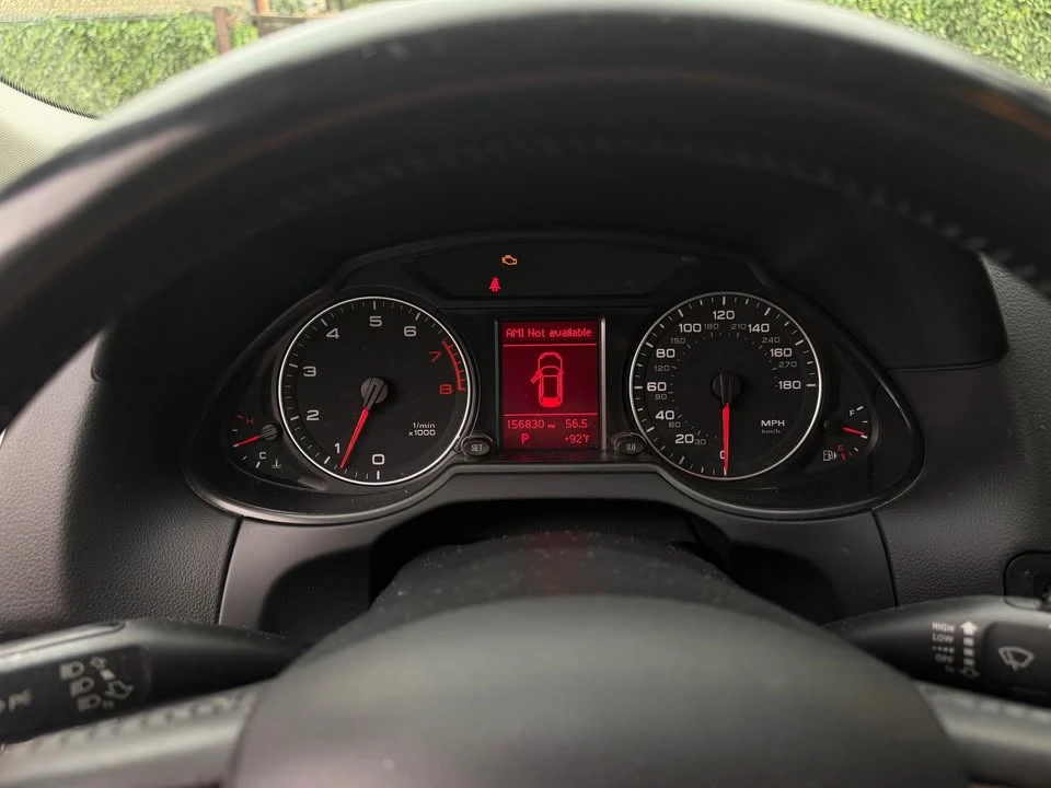 2011 Audi 8R Q5 - Image 6 of 10