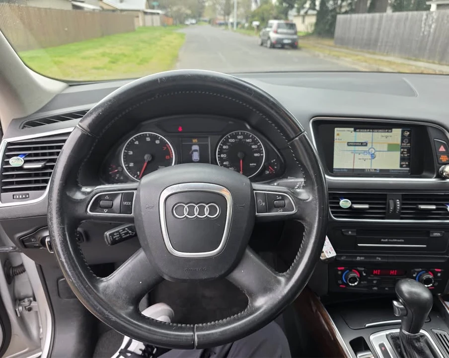 2011 Audi 8R Q5 - Image 7 of 14