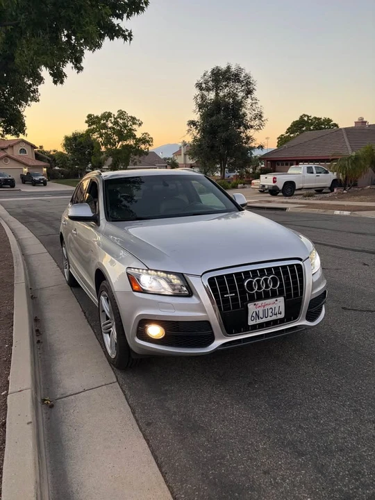 2011 Audi 8R Q5 - Image 2 of 9