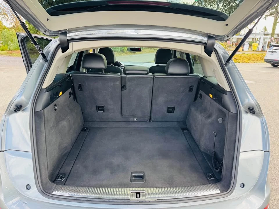 2011 Audi 8R Q5 - Image 14 of 14