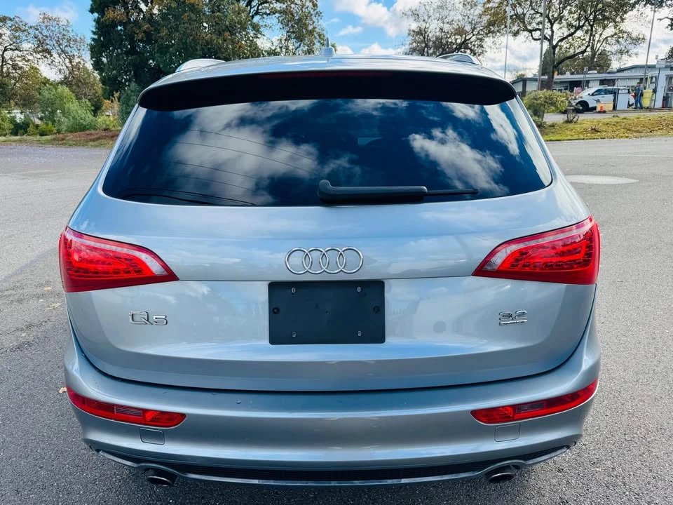 2011 Audi 8R Q5 - Image 7 of 14